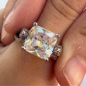 Princess Cut cubic zirconia size 5